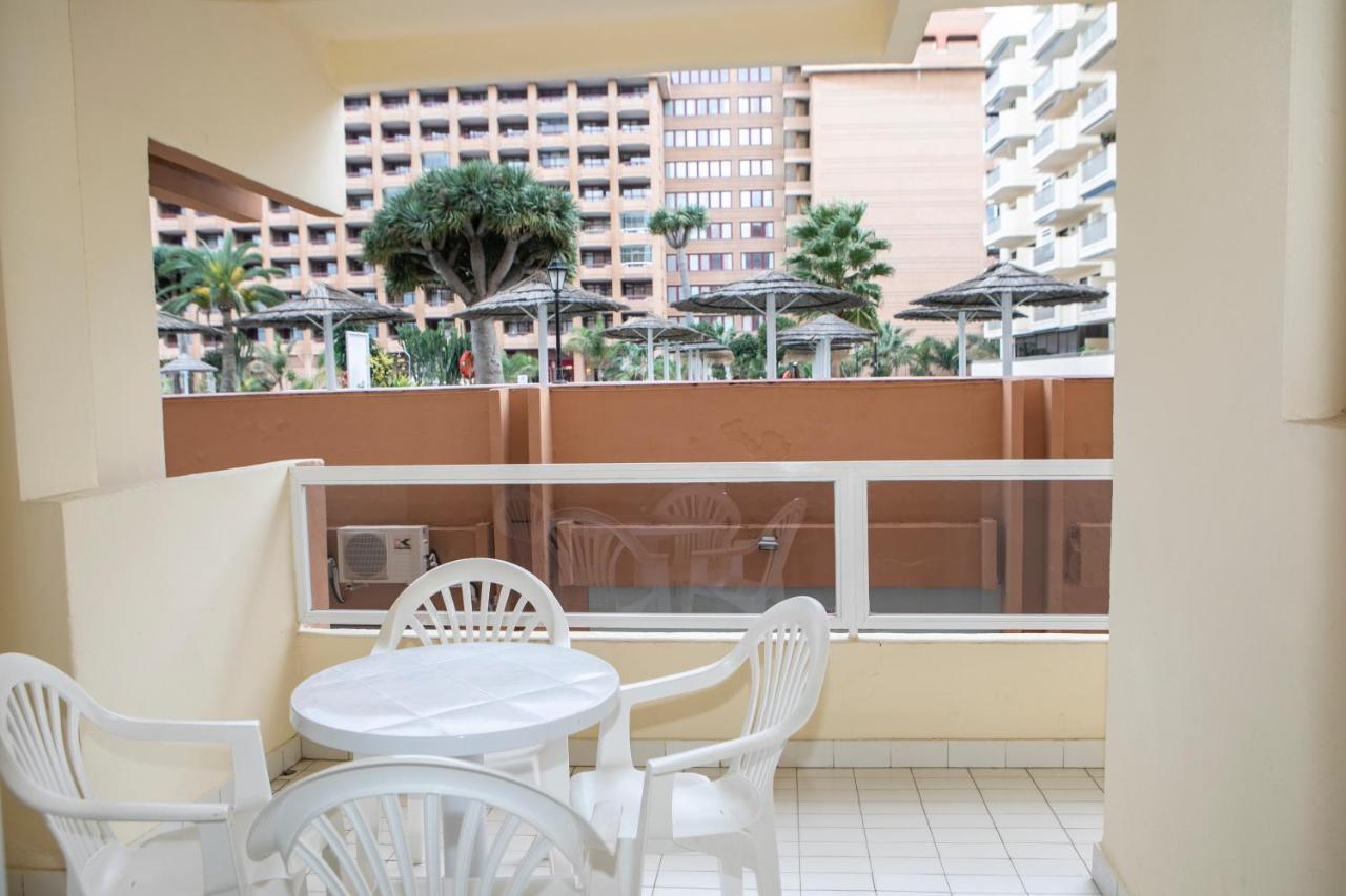 Hotel Apartamentos Pyr Fuengirola Exterior photo