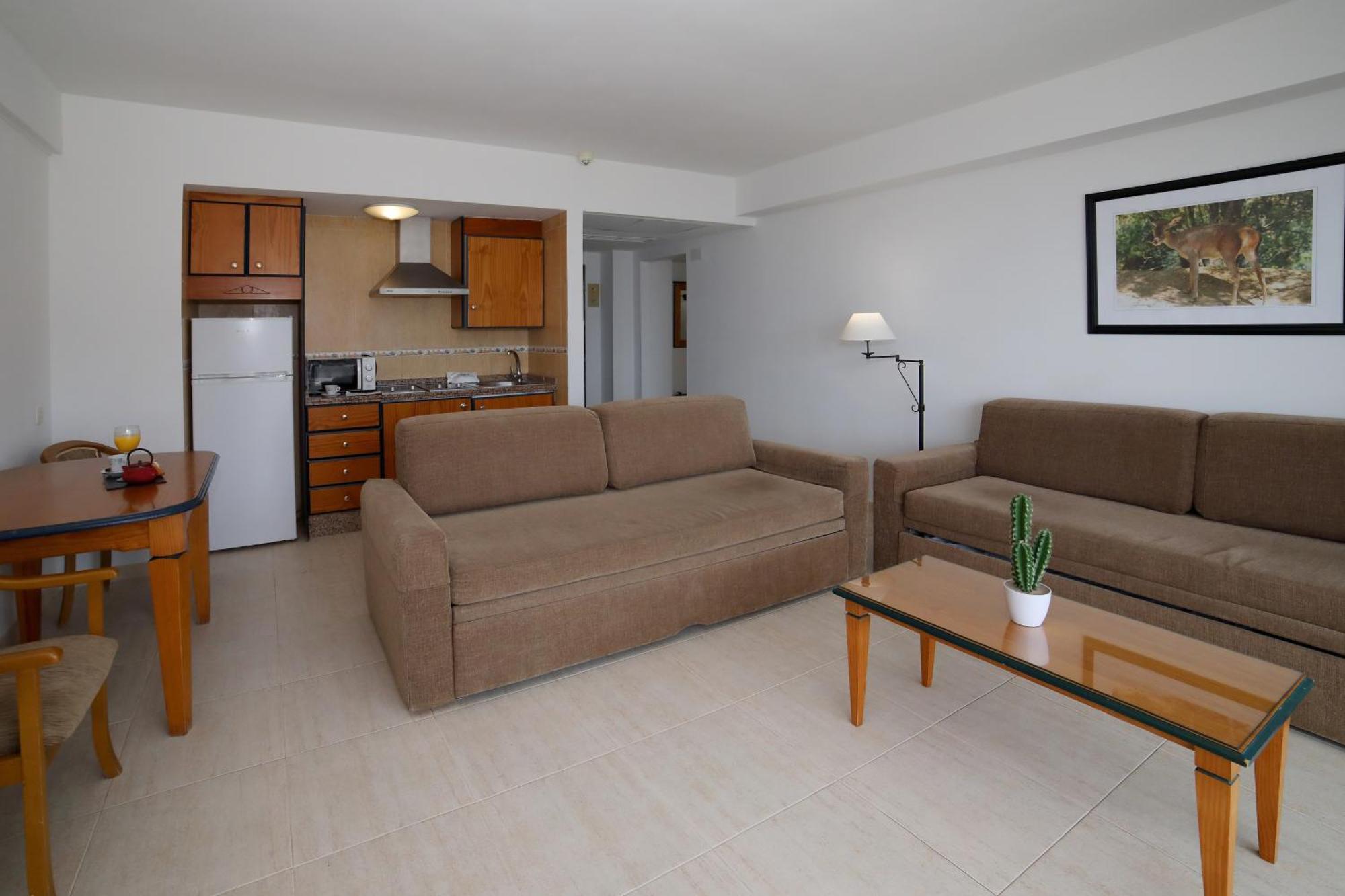 Hotel Apartamentos Pyr Fuengirola Exterior photo